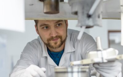 Od krytí ran po baterie. Česká firma nanoSPACE Technology získala evropský patent